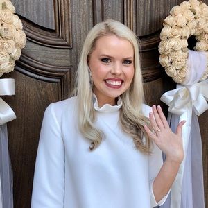 Meet your Posher, Ellen